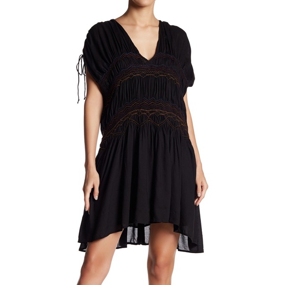 Free People Dresses & Skirts - FREE PEOPLE LOVE ON THE RUN DRESS